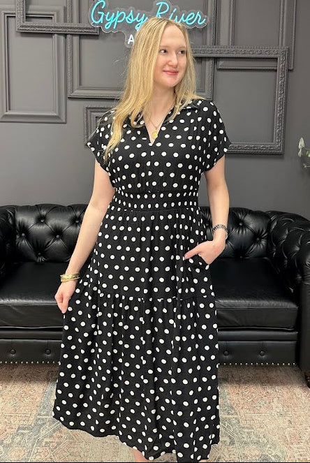 polka dot midi dress, black and white dress, smocked waist dress, boutique midi dress, regular and curvy dress, collared midi dress