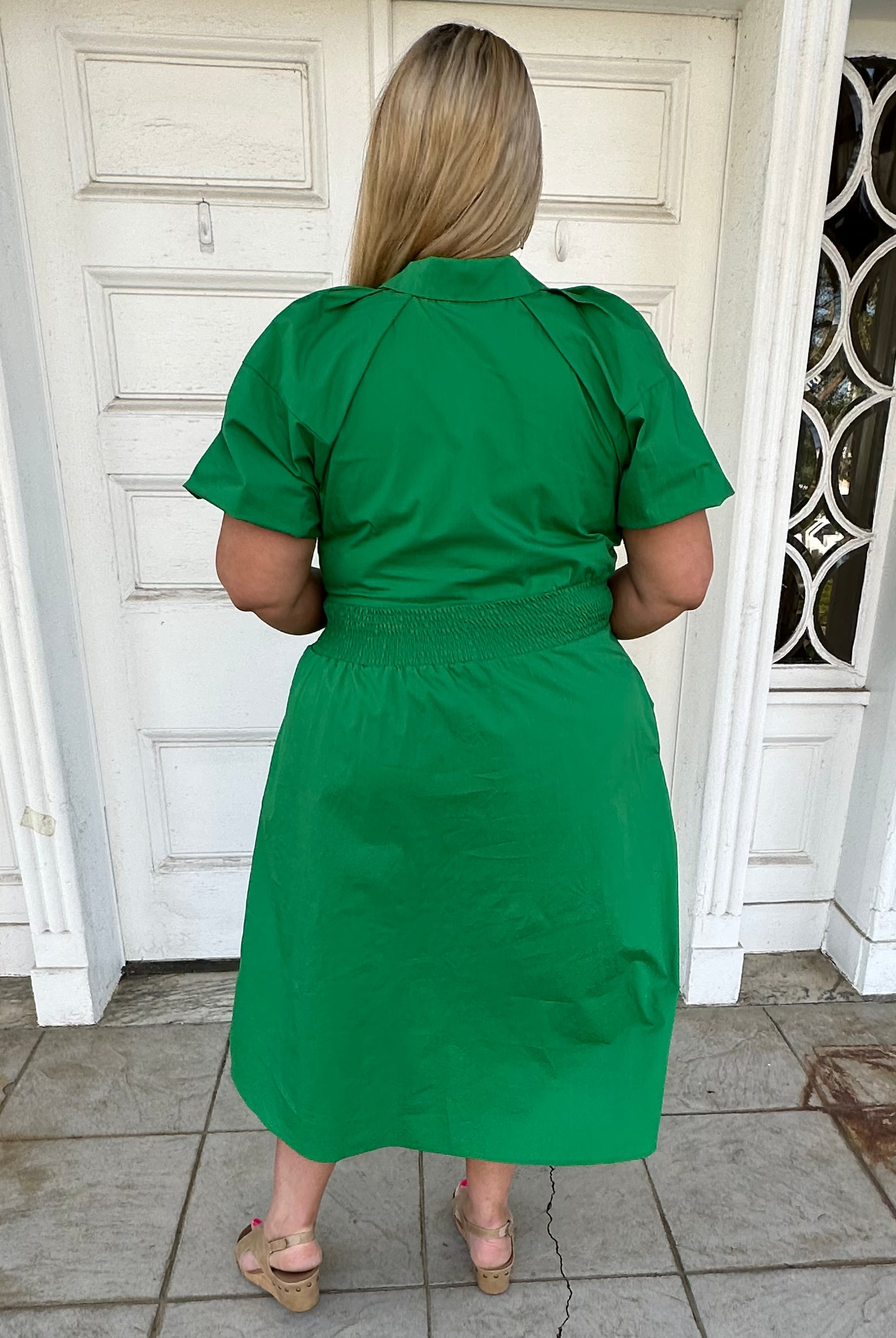 curvy green dress, emerald midi dress, plus size midi dress, zip front dress, dresses with pockets, bubble sleeve dress, modest boutique dress