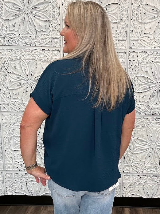 Essential Air Flow V-Neck Blouse