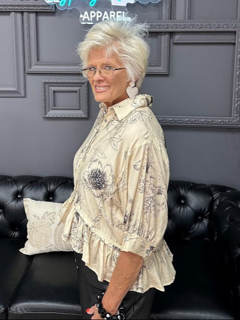 floral high-low blouse, ruffle hem top, button front floral top, neutral floral blouse, 3/4 sleeve woven top, feminine fall top