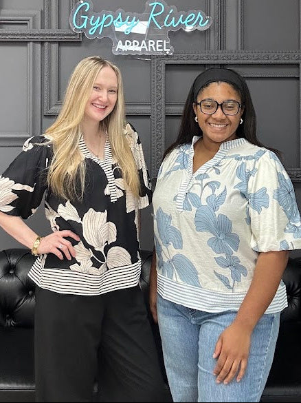 printed woven top, bubble sleeve top, women’s boutique top, contrast trim blouse, everyday blouse, casual work top