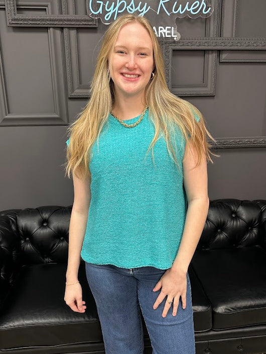 sweater vest, oversized sweater vest, crew neck sweater vest, women’s sweater vest, layering top, boutique sweaters, Gypsy River Apparel