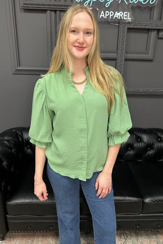balloon sleeve blouse, 3/4 sleeve blouse, women’s woven top, workwear blouse, boutique tops, everyday blouse, Gypsy River Apparel