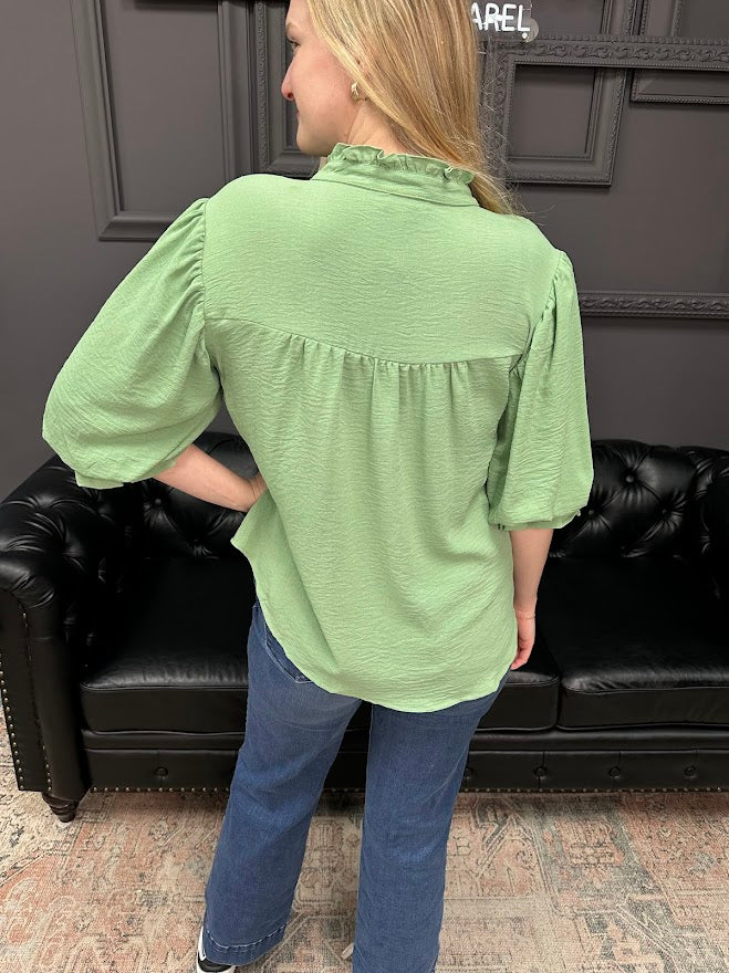 balloon sleeve blouse, 3/4 sleeve blouse, women’s woven top, workwear blouse, boutique tops, everyday blouse, Gypsy River Apparel