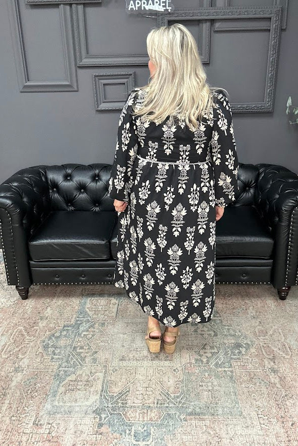 floral midi dress, smocked neck dress, women’s midi dress, lined floral dress, boutique dresses, everyday midi dress, Gypsy River Apparel