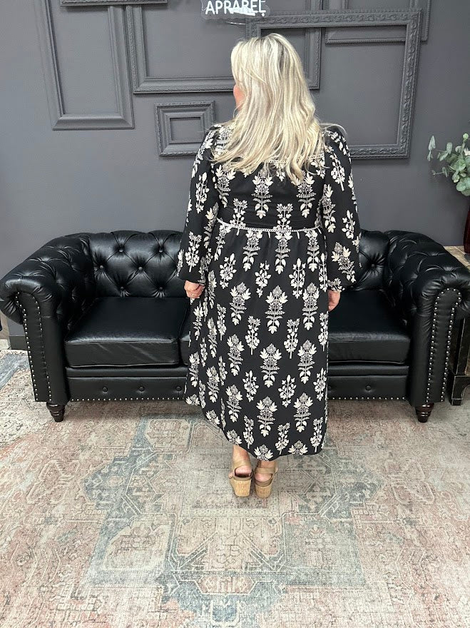 floral midi dress, smocked neck dress, women’s midi dress, lined floral dress, boutique dresses, everyday midi dress, Gypsy River Apparel