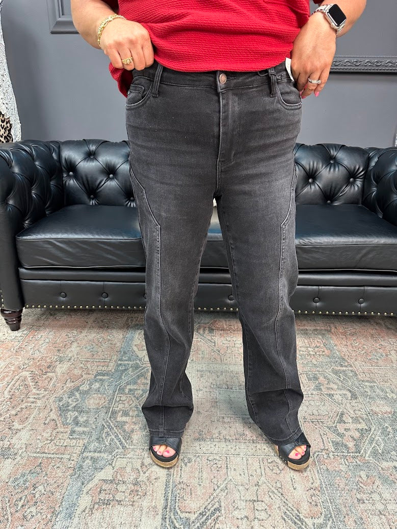 Judy Blue jeans, Judy Blue black jeans, Judy Blue straight leg, women’s black denim, high rise jeans, boutique jeans, Judy Blue Northport AL, vintage wash denim, stretchy black jeans