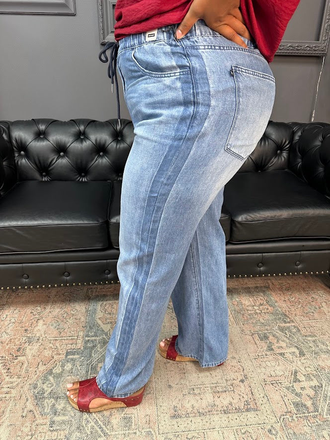 Judy Blue Wilhemina, wide leg jeans, elastic waist denim, hemp blend jeans, lyocell jeans, side panel denim, relaxed fit jeans, eco-friendly denim