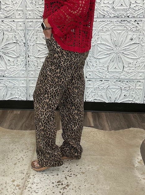 "Kimberly" Tummy Control Leopard Print Straight High Waist Jeans by Judy Blue