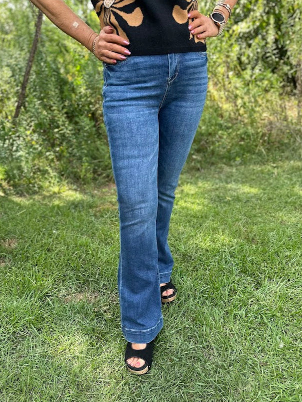 Mica flare jeans, Mica denim, high rise flare jeans, women’s flare jeans, tummy tuck jeans, Mica jeans Northport AL, flattering flare jeans, bootcut flare jeans, slim flare jeans, tummy control denim, raw hem flare jeans, western style jeans, boutique jeans, women’s boutique denim, Gypsy River jeans