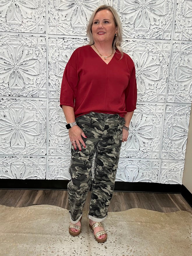 Mid-Rise Camo Boyfriend Crop Jeans