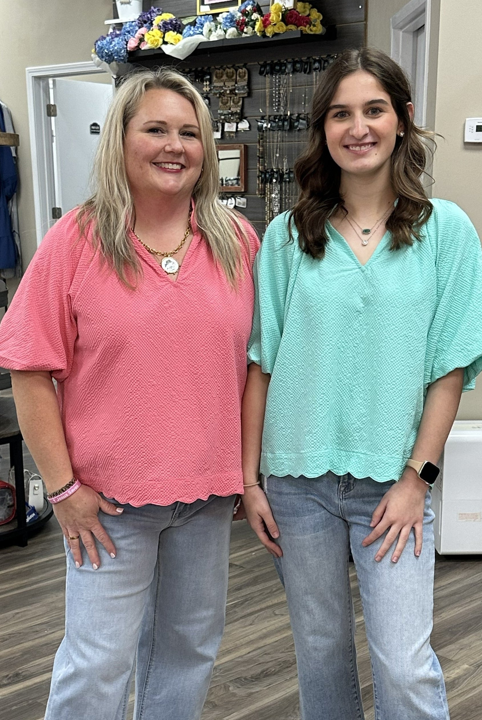 seersucker bubble sleeve top, scalloped hem blouse, mint seersucker top, peony pink blouse, curvy seersucker top, boutique summer blouse