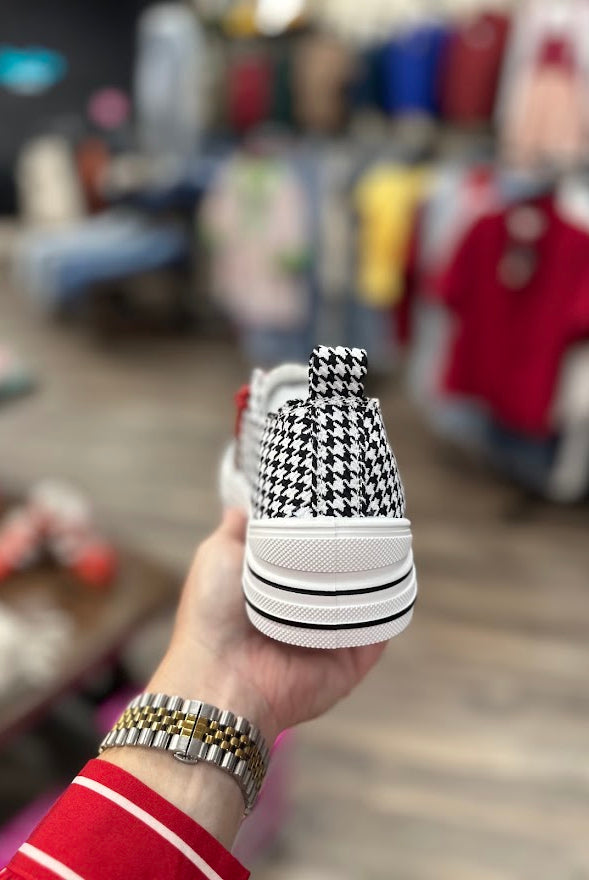 Very G Aman Tailor Houndstooth Sneaker