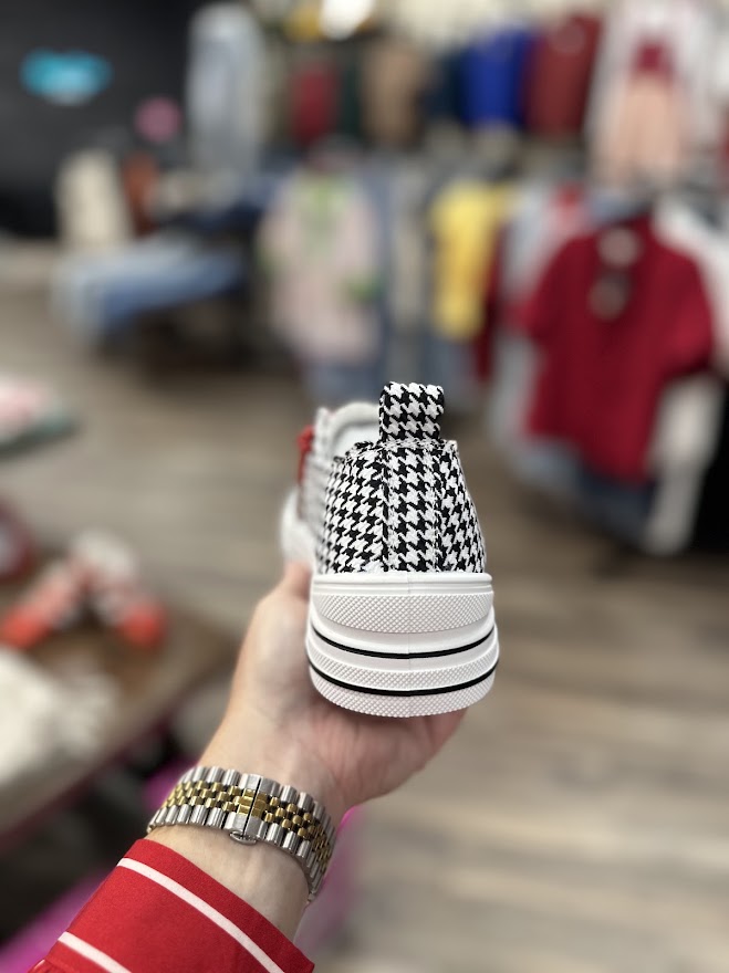 Very G Aman Tailor Houndstooth Sneaker