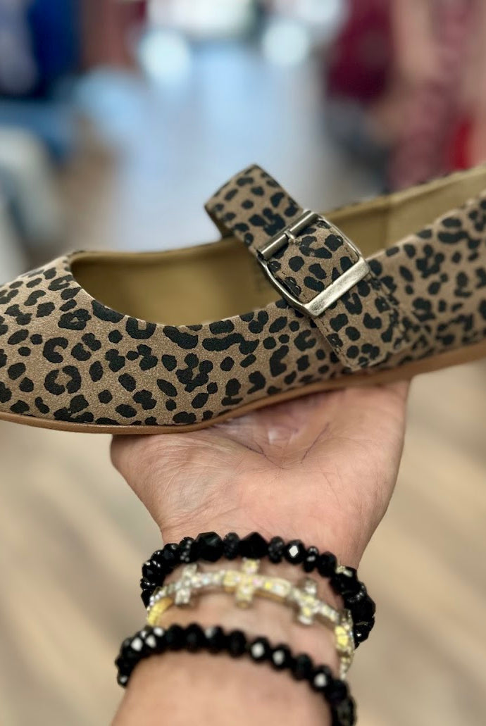 Very G Samantha Leopard Mary Jane Flat