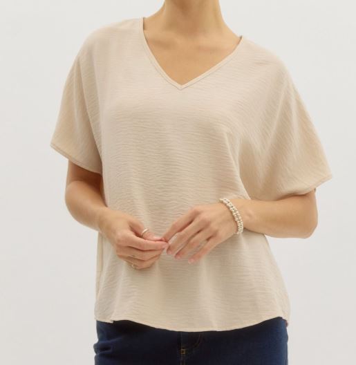 Gypsy River Apparel – Women’s textured V-neck tops in rust orange, teal, and beige, lightweight short sleeve boutique blouses in regular and plus sizes.