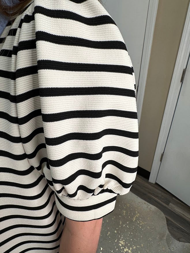 Contrast Collar Ribbed Stripe Top