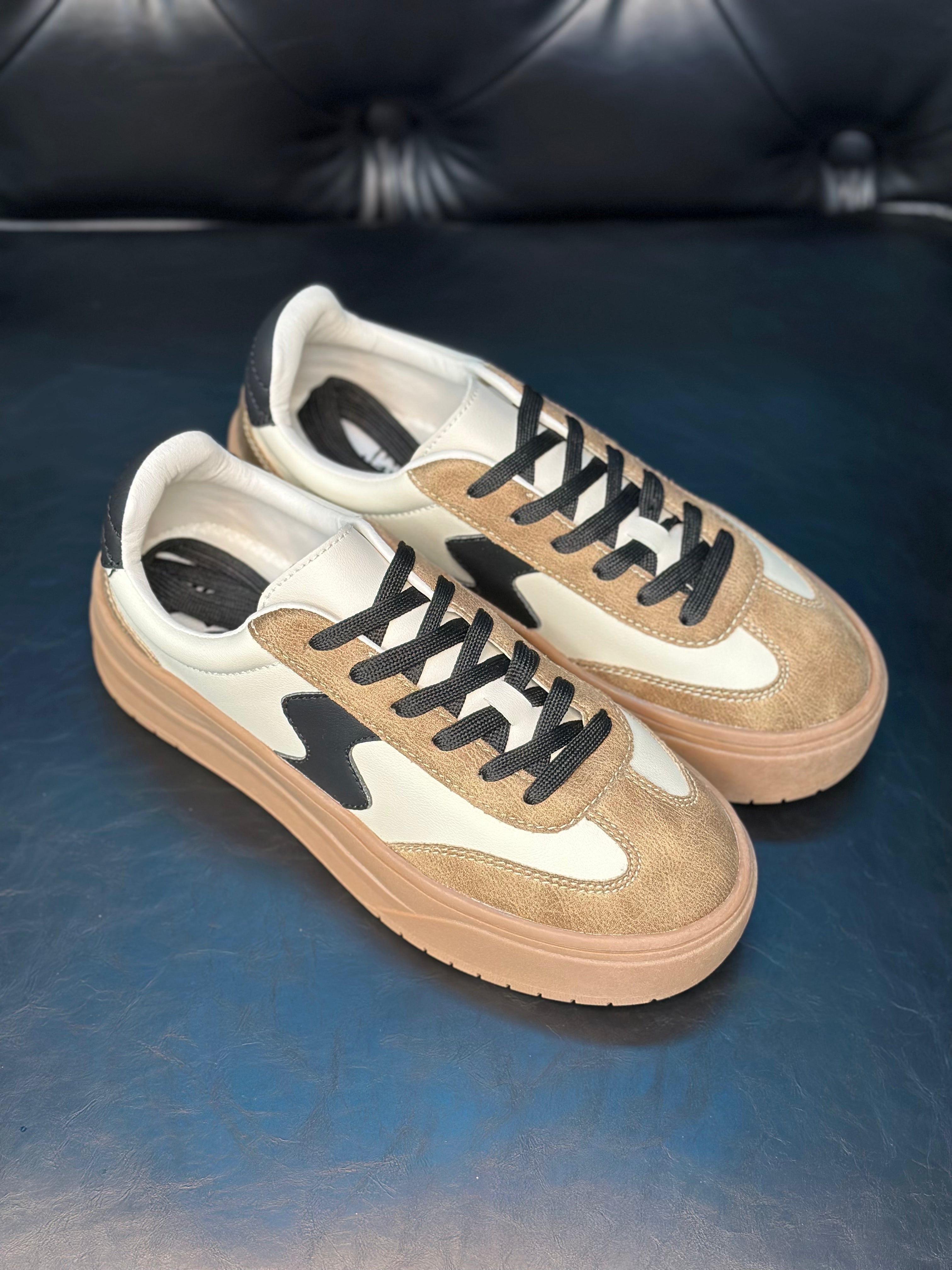 Corky’s Pop Off sneakers, tan sneakers, comfy lace-up sneakers, women’s fashion sneakers, cushioned platform sneakers, tan casual shoes