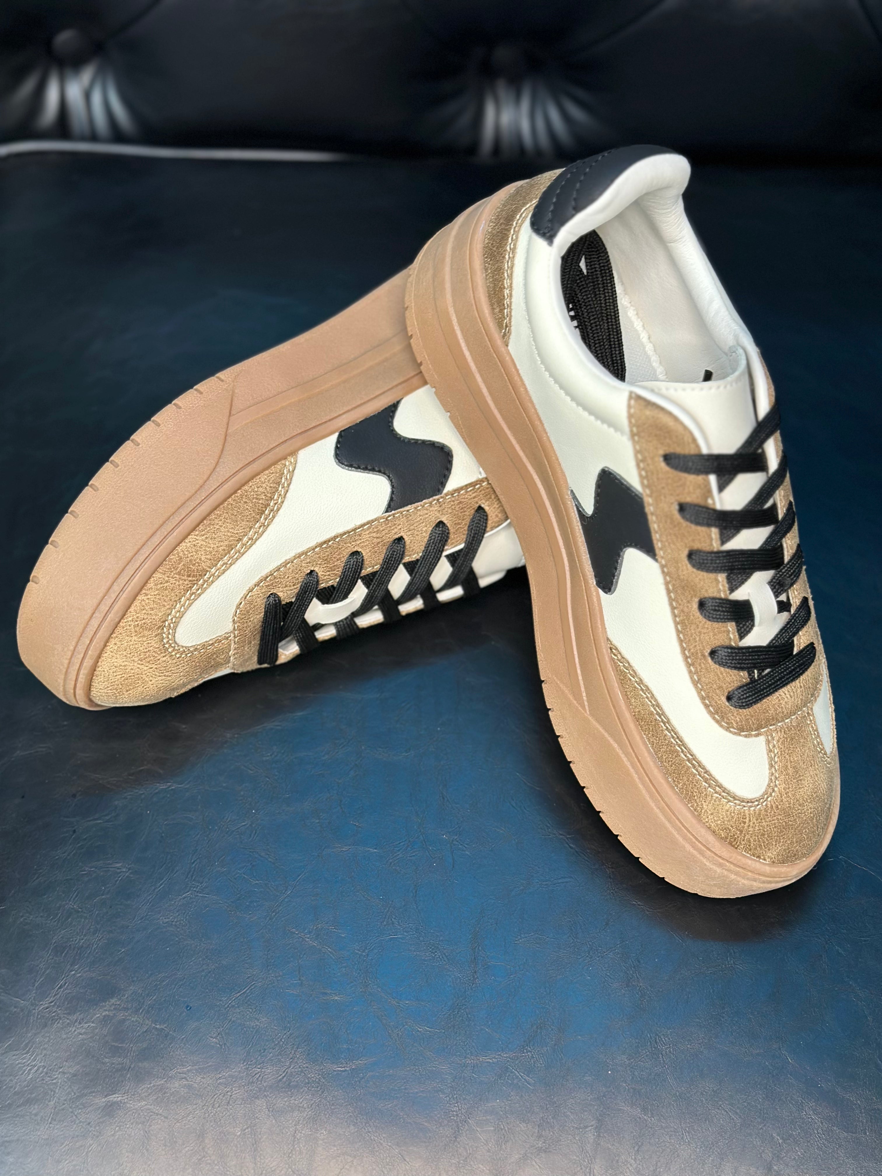 Corky’s Pop Off sneakers, tan sneakers, comfy lace-up sneakers, women’s fashion sneakers, cushioned platform sneakers, tan casual shoes