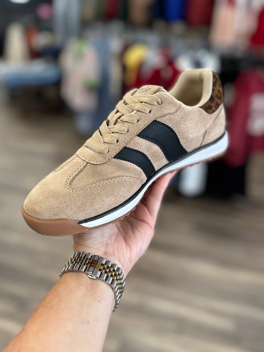 Corkys Run It Back Sneaker