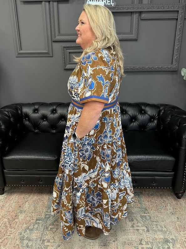 floral midi dress, contrast trim dress, woven midi dress, boutique dress, lined dress with pockets, fall floral dress, short sleeve dress, lightweight midi, casual chic dress, women’s boutique style