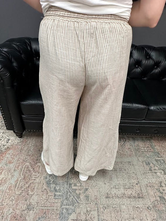 linen blend pants, striped wide leg pants, elastic waist pants, summer pants, women’s linen pants, boutique bottoms, Gypsy River Apparel