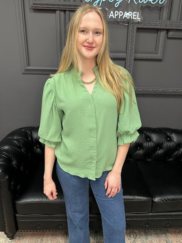 balloon sleeve blouse, 3/4 sleeve blouse, women’s woven top, workwear blouse, boutique tops, everyday blouse, Gypsy River Apparel