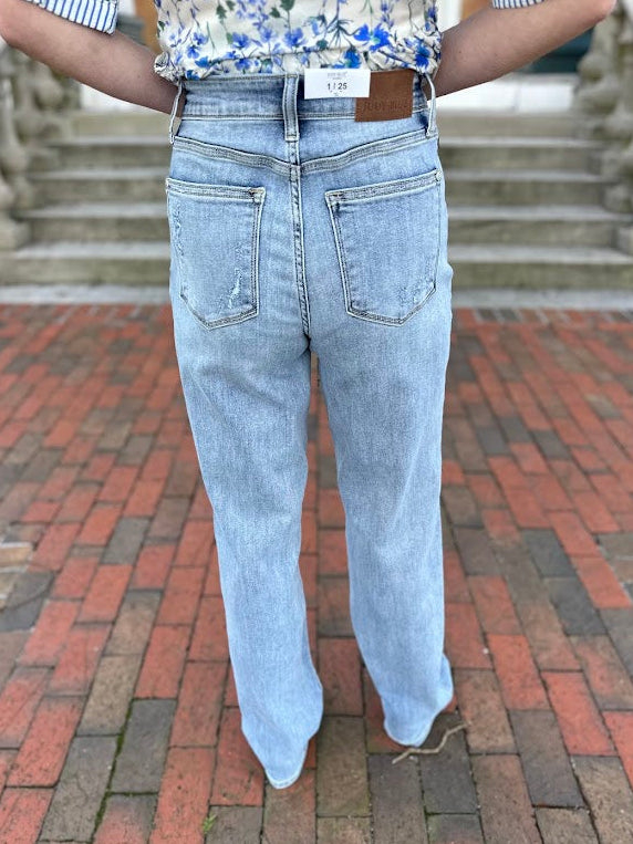 judy blue jeans, high waist straight leg jeans, light wash denim women, stretch denim jeans, classic straight jeans, womens boutique denim