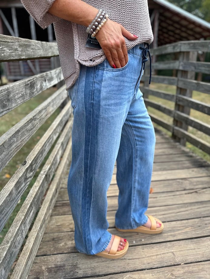 Judy Blue Wilhemina, wide leg jeans, elastic waist denim, hemp blend jeans, lyocell jeans, side panel denim, relaxed fit jeans, eco-friendly denim