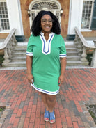 curvy green dress, plus size mini dress, contrast trim dress, H line dress, casual curvy dresses, lightweight summer dress, boutique curvy styles