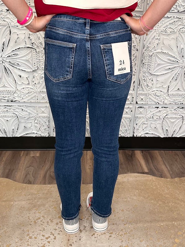 Mid-Rise Straight Crop Cuffed Jeans