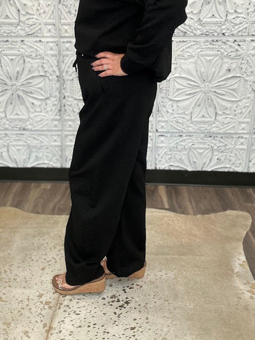 Seamed Knit Drawstring Barrel Sweatpants