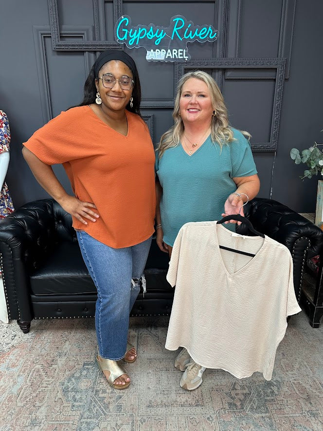 Gypsy River Apparel – Women’s textured V-neck tops in rust orange, teal, and beige, lightweight short sleeve boutique blouses in regular and plus sizes.