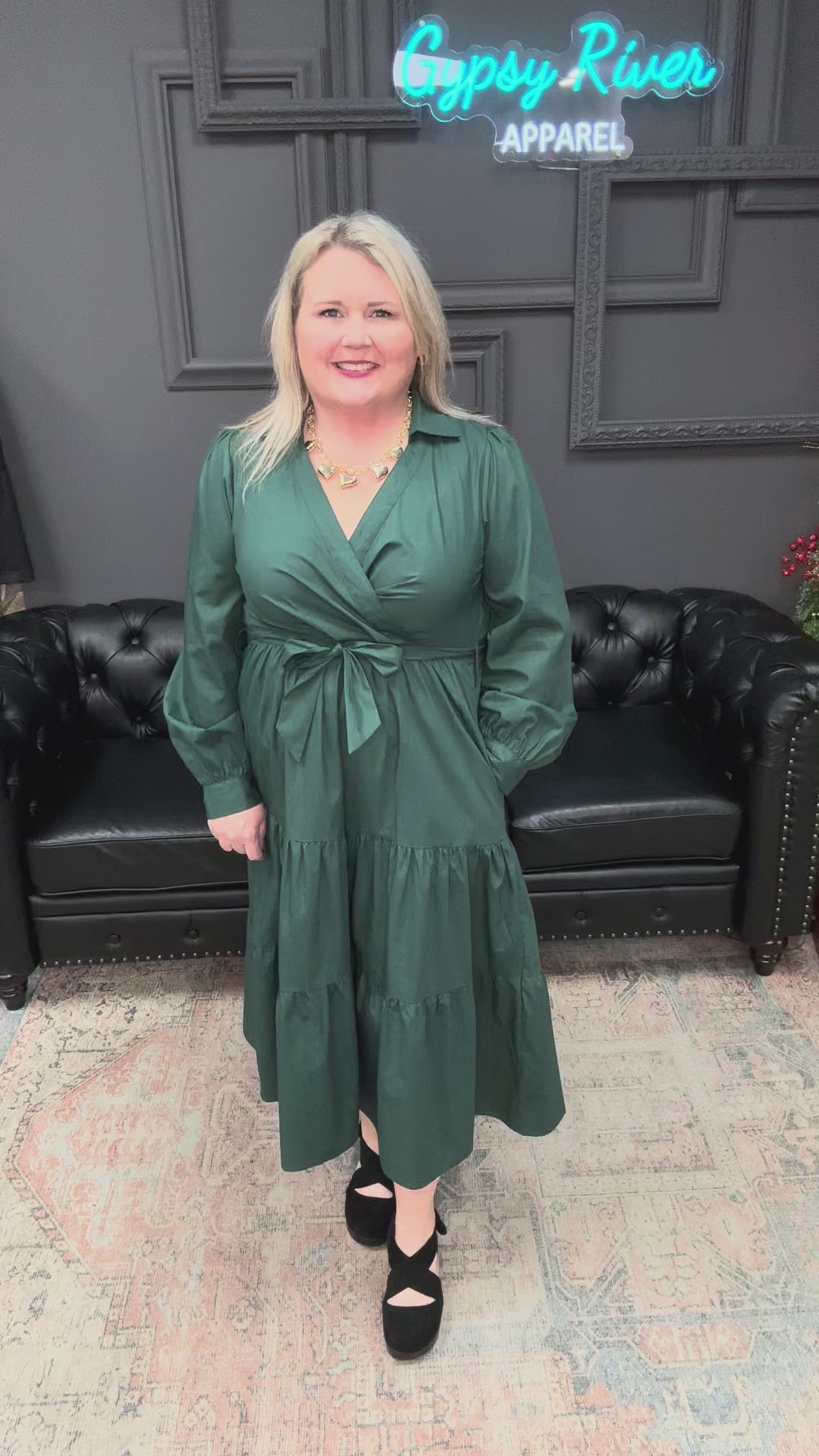 Green holiday cotton dress